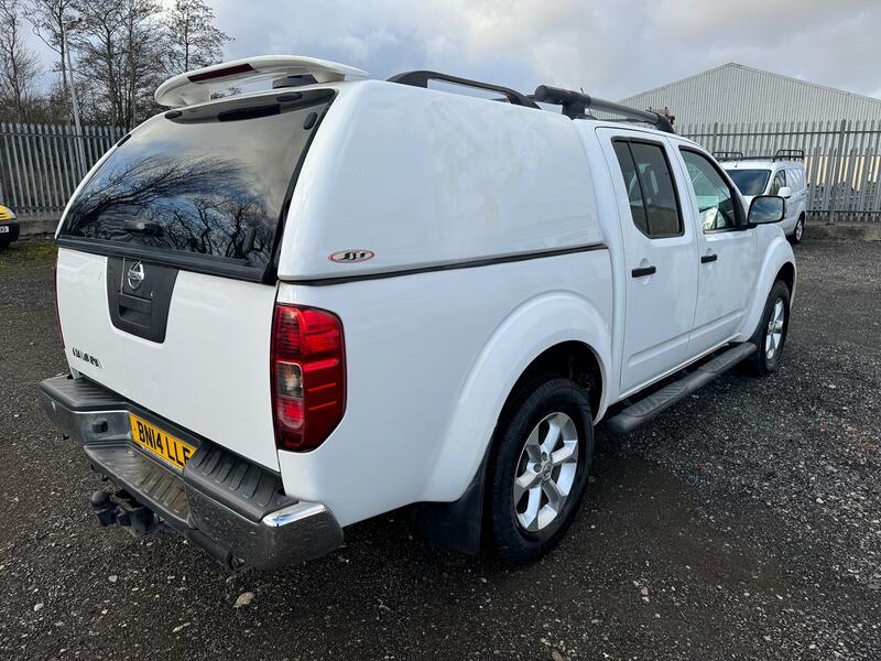 NISSAN NAVARA Tekna Double Cab Pickup. Leather. AC. Cruise. NO VAT. 2014