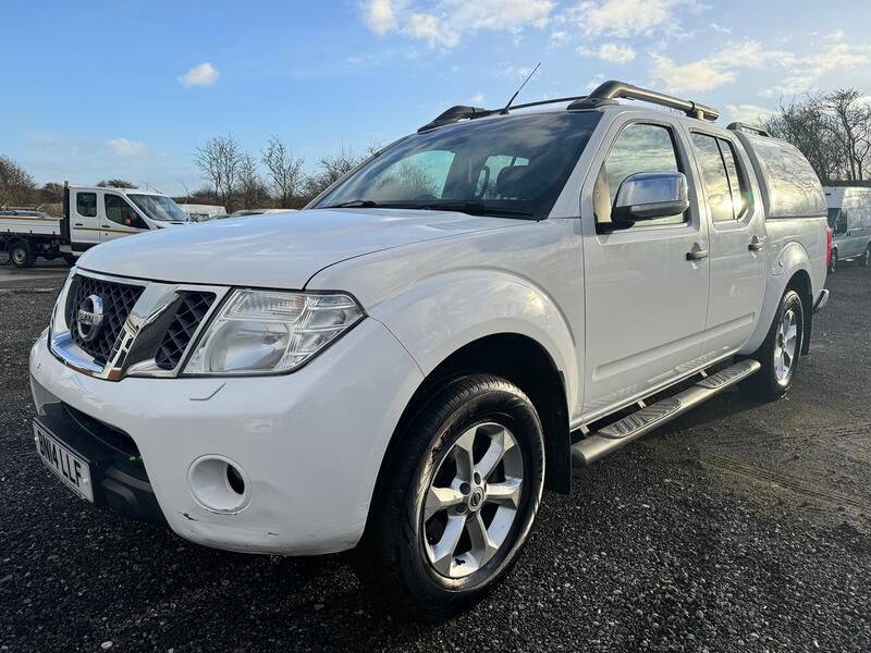 NISSAN NAVARA Tekna Double Cab Pickup. Leather. AC. Cruise. NO VAT. 2014