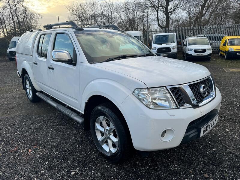 NISSAN NAVARA Tekna Double Cab Pickup. Leather. AC. Cruise. NO VAT. 2014