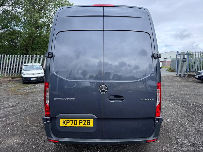 MERCEDES-BENZ SPRINTER 2.1 314 CDI Premium MWB. Metallic Grey. AC. Appleplay. MBSH.  2020