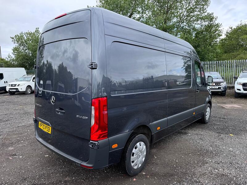 MERCEDES-BENZ SPRINTER 2.1 314 CDI Premium MWB. Metallic Grey. AC. Appleplay. MBSH.  2020