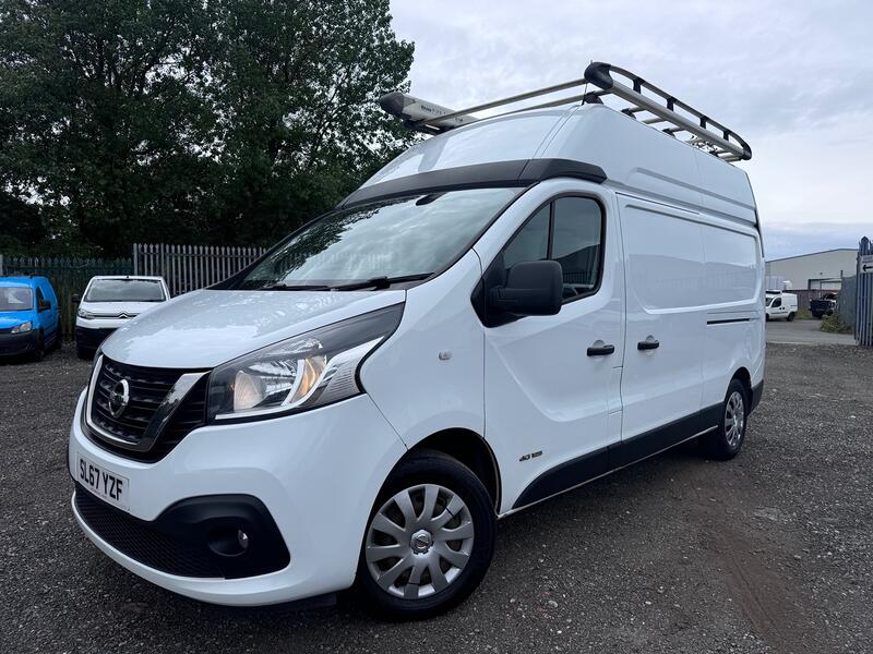 NISSAN NV300 1.6 dCi Acenta LWB High Roof Van. AC. Reverse Cam. FSH.  New engine 2021 (Nissan supplied and fitted 2017