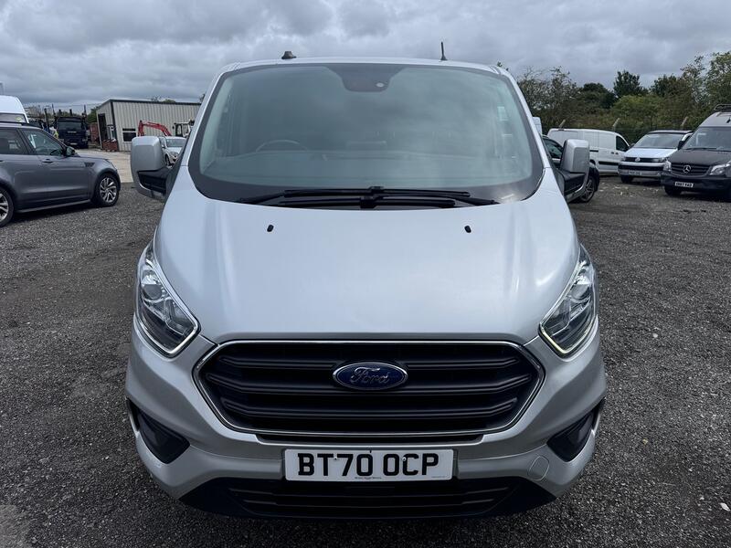 FORD TRANSIT CUSTOM 2.0 300 EcoBlue Limited. AC. Appleplay. Heated Seats. 2020