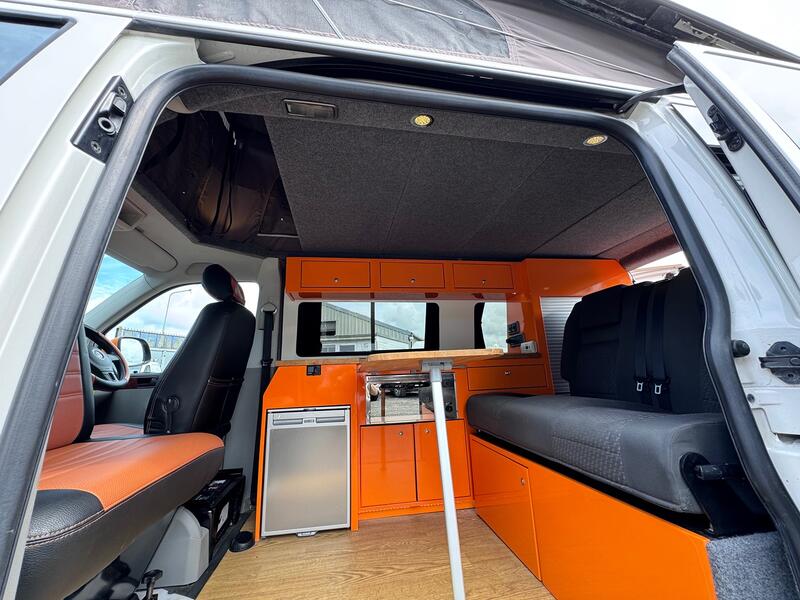 VOLKSWAGEN T5 CAMPER 2.0 TDI. Pop Top. 4 Berth. Heater. Swivel Seat. Leisure Battery. 2015