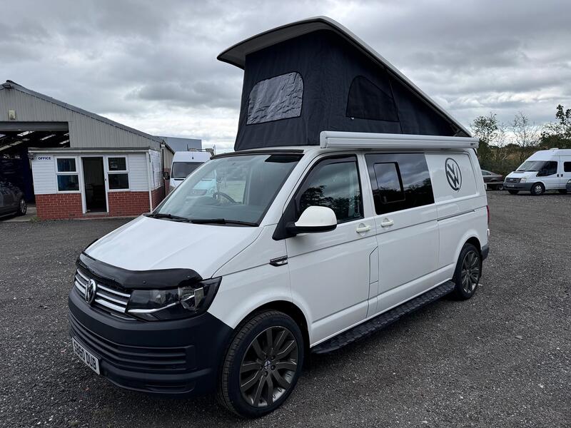 VOLKSWAGEN TRANSPORTER T6 2.0 TDI T30 BlueMotion Campervan. Poptop. Heater. Swivel Seat.  2016