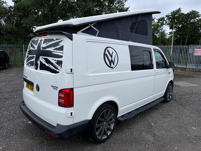 VOLKSWAGEN TRANSPORTER T6 2.0 TDI T30 BlueMotion Campervan. Poptop. Heater. Swivel Seat.  2016