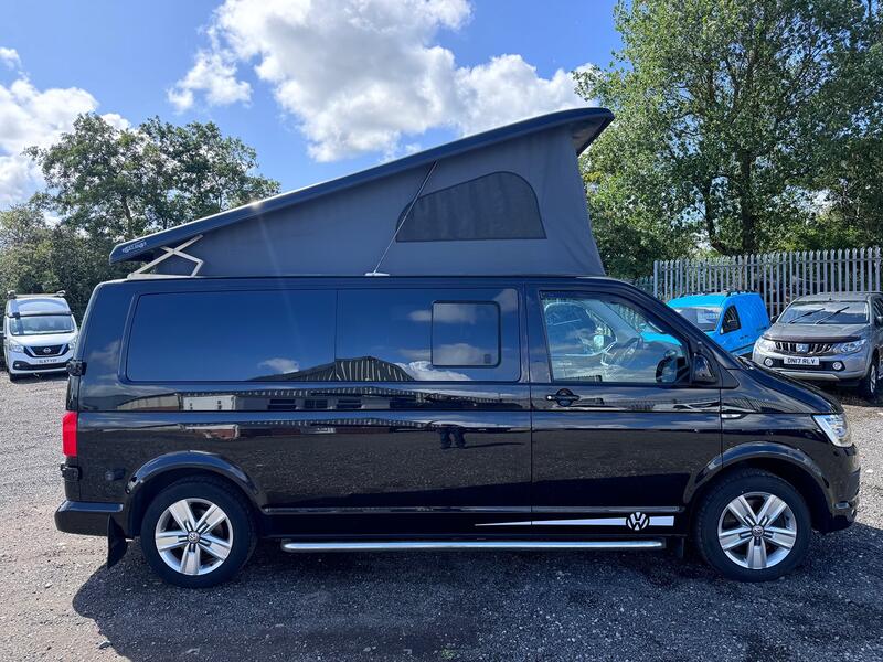 VOLKSWAGEN TRANSPORTER 2.0 TDI T32 BlueMotion Tech Highline DSG LWB Campervan 2018