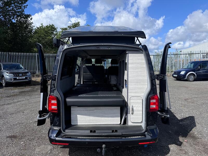 VOLKSWAGEN TRANSPORTER 2.0 TDI T32 BlueMotion Tech Highline DSG LWB Campervan 2018