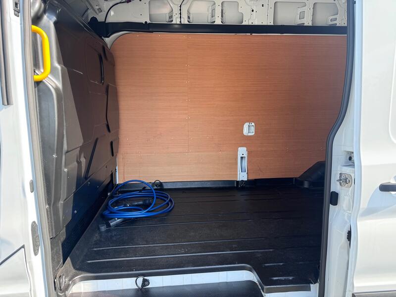 FORD TRANSIT Electric Trend Van 350 L3 68kwh Battery 135kwh / 184PS RWD 1 Speed Automatic 2023