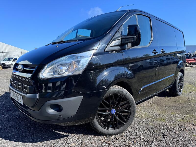 FORD TRANSIT CUSTOM 2.2 TDCi 290 Limited. 18