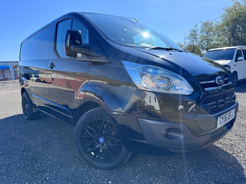 FORD TRANSIT CUSTOM 2.2 TDCi 290 Limited. 18