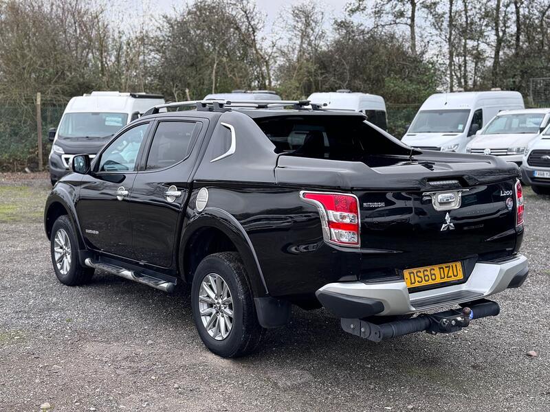 MITSUBISHI L200 2.4  Barbarian Double Cab Pickup. Leather. Nav. FSH. 2016