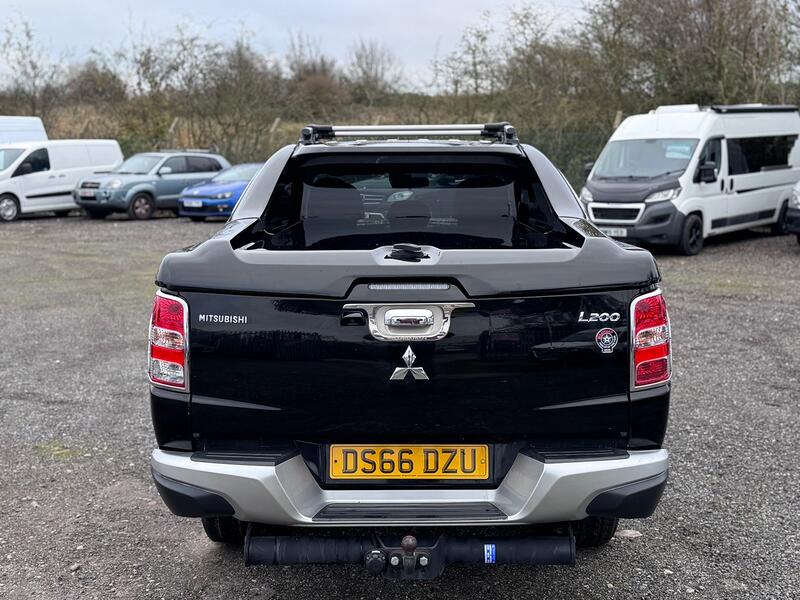 MITSUBISHI L200 2.4  Barbarian Double Cab Pickup. Leather. Nav. FSH. 2016