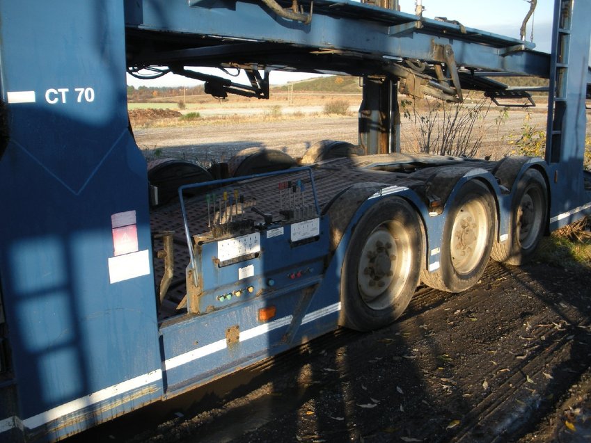 VOLVO FM  420 With Transporter Engineering EVO 4 Car Transporter. 2014