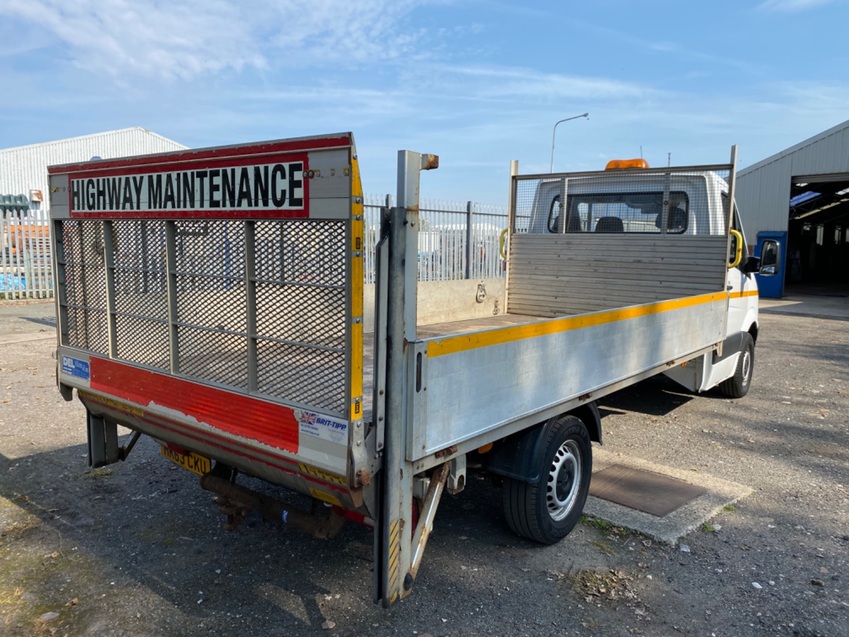 MERCEDES-BENZ SPRINTER 313 CDI 14ft Dropside + Tail-lift. 2013