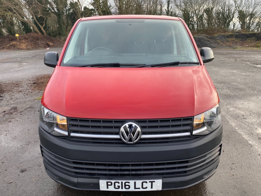 VOLKSWAGEN TRANSPORTER T28 TDI STARTLINE BLUEMOTION LWB + TAILGATE. 27855  MILES 2016