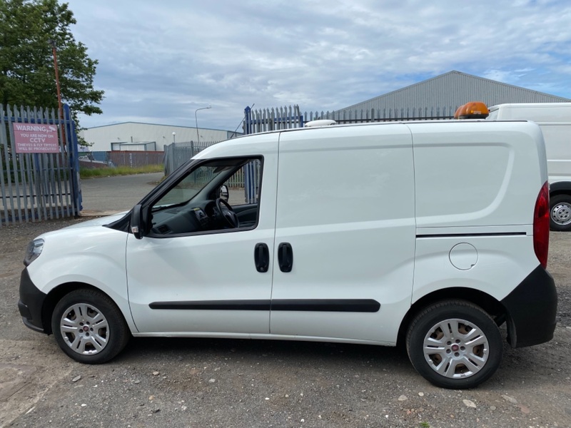 FIAT DOBLO 16V MULTIJET 2015