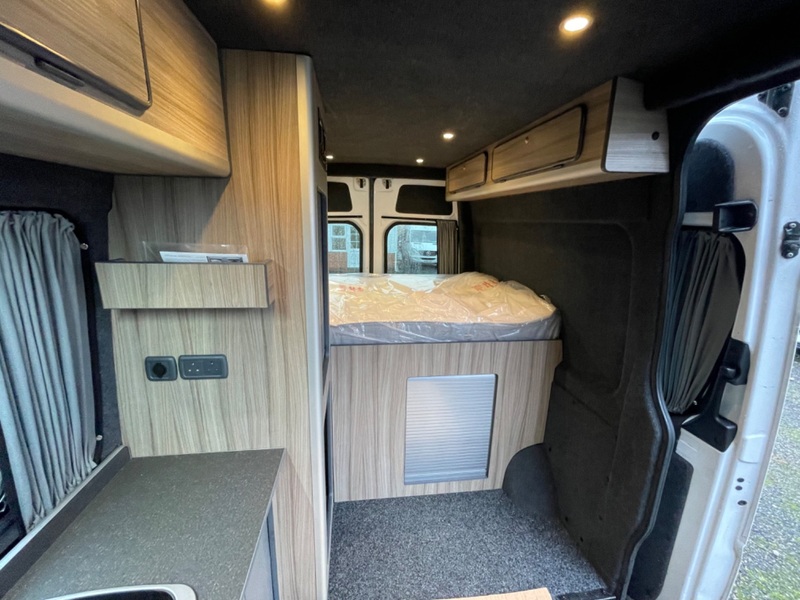 MERCEDES-BENZ SPRINTER 313 CDI Campervan. Double Bed. New Build. 2015