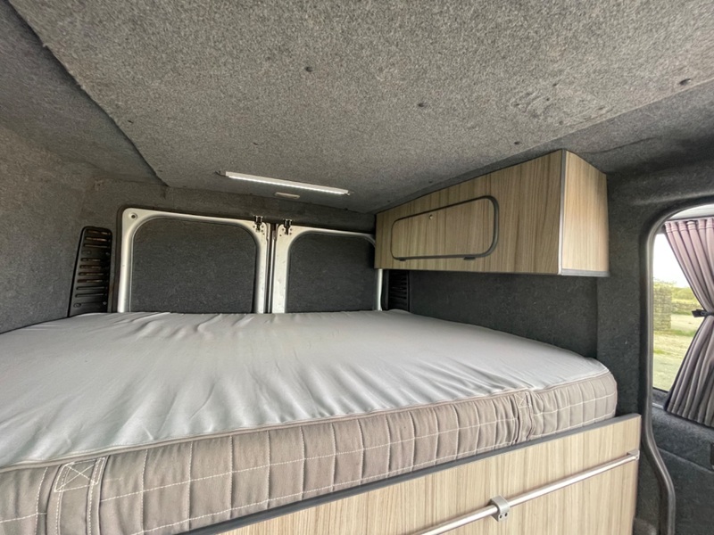 CITROEN RELAY CAMPERVAN. FIXED BED. SWIVEL SEATS. AC.CRUISE.DAB.B-TOOTH. 2015