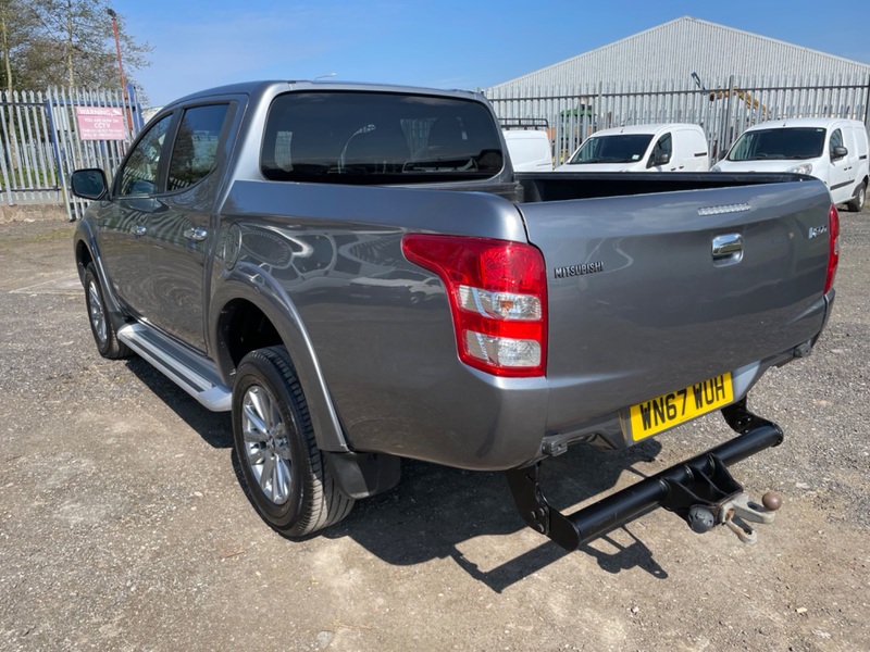 MITSUBISHI L200 DI-D 4WD TITAN Double Cab Pickup. 62k FSh. 2017