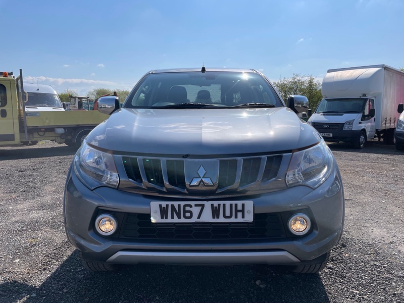 MITSUBISHI L200 DI-D 4WD TITAN Double Cab Pickup. 62k FSh. 2017