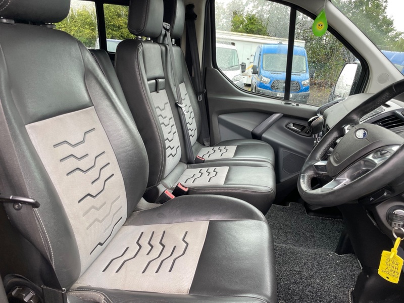 FORD TRANSIT CUSTOM 290 SPORT 155BHP. Leather. NAV. DAB. CAM. New build. 2015