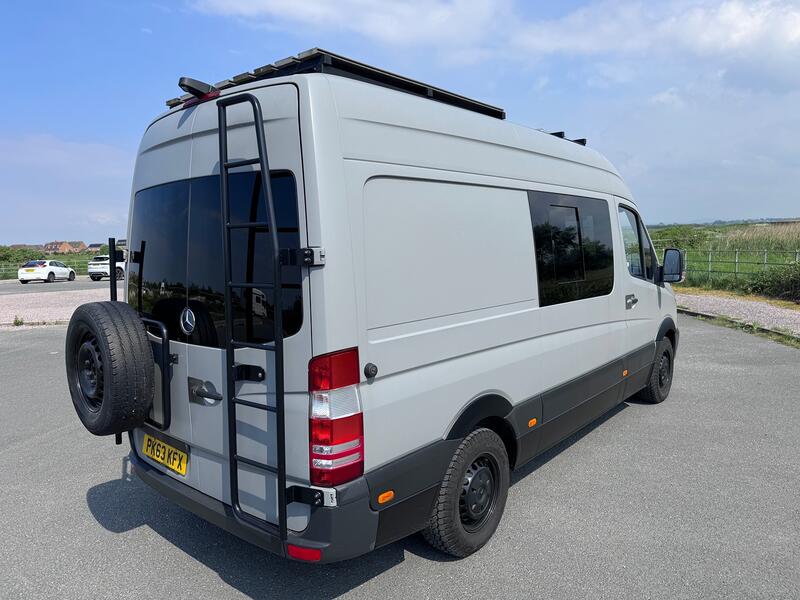 MERCEDES-BENZ SPRINTER 313 CDI Off Grid Campervan. Solar. New build. Mint. 2013