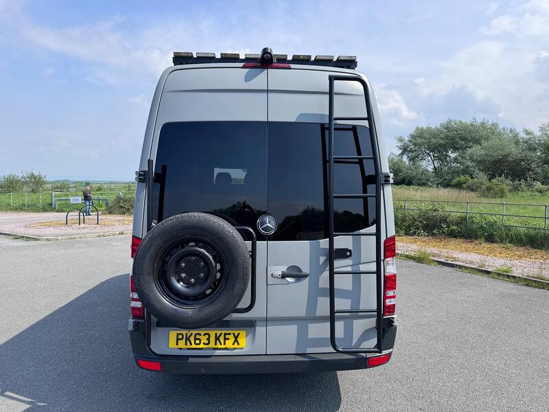 MERCEDES-BENZ SPRINTER 313 CDI Off Grid Campervan. Solar. New build. Mint. 2013