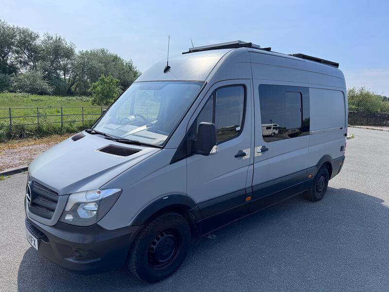 MERCEDES-BENZ SPRINTER 313 CDI Off Grid Campervan. Solar. New build. Mint. 2013