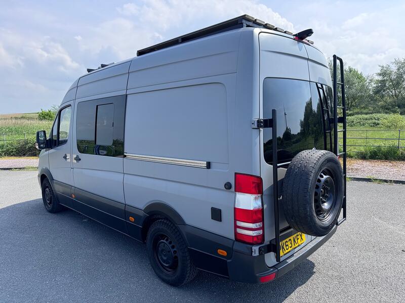 MERCEDES-BENZ SPRINTER 313 CDI Off Grid Campervan. Solar. New build. Mint. 2013