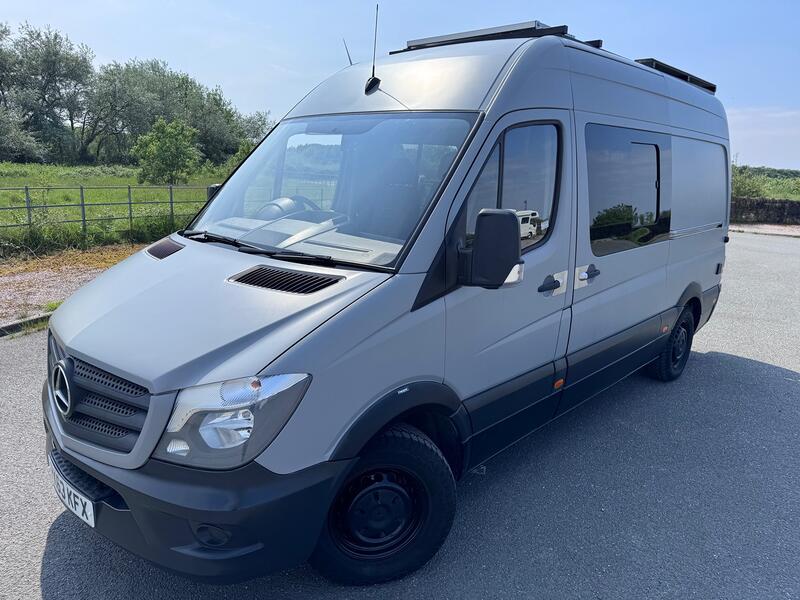 MERCEDES-BENZ SPRINTER 313 CDI Off Grid Campervan. Solar. New build. Mint. 2013